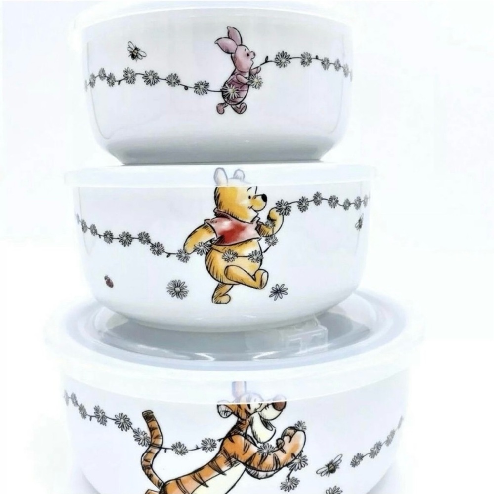 Disney Winnie The Pooh Daisy Chain Nesting Bowls with Pressure Release Lids